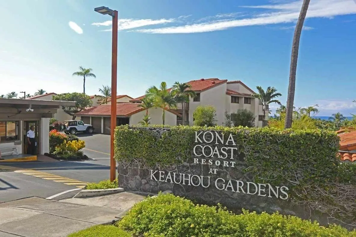 Oceanfront Complex With 2 Pools, Tennis Courts, And Expansive Ocean Views - 10-104 Kailua-Kona United States